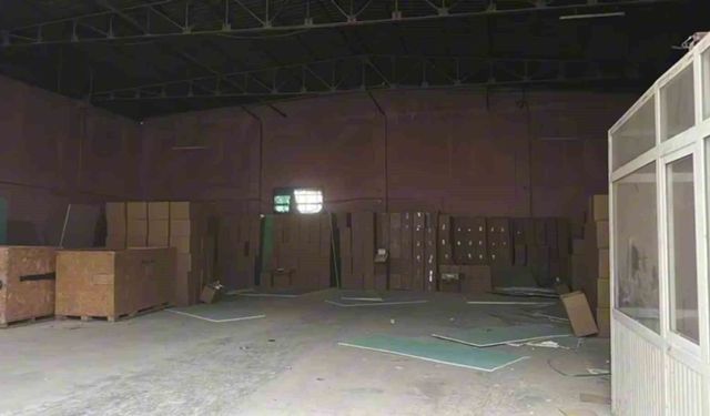 Adana’da Dev Baskın: 66 Milyon Kaçak Makaron Ele Geçirildi!