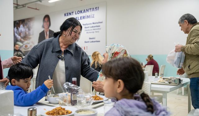 Seyhan’da Ramazan Sofraları Kuruldu! Kent Lokantalarında Ücretsiz İftar