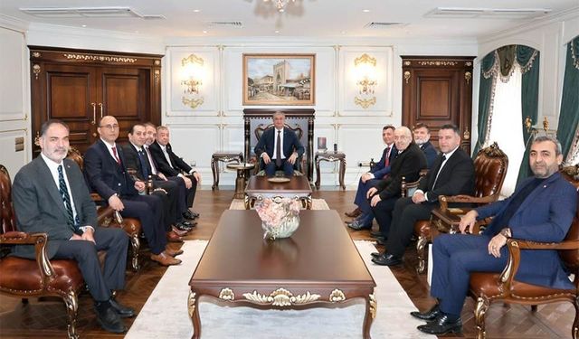 Türk-İş Heyetinden Vali Yavuz’a Ziyaret