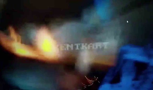 Adana’da Korkutan Kaza: Minibüs ile Otomobil Kafa Kafaya Çarpıştı