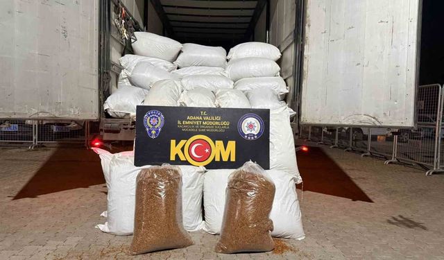 Adana’da Dev Operasyon! Kamyondan Tonlarca Kaçak Tütün Çıktı
