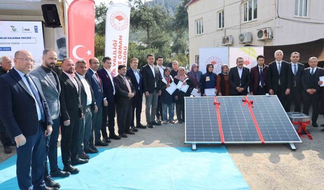 Adana’da Göçer Ailelere Büyük Destek: Güneş Enerjisi Dağlara Taşındı