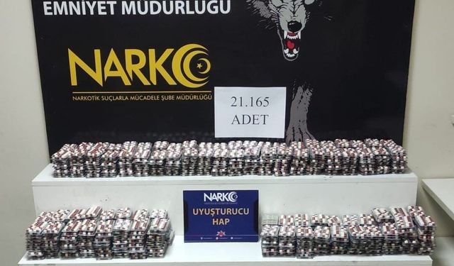 Adana’da Dev Uyuşturucu Operasyonu: Binlerce Hap Ele Geçirildi