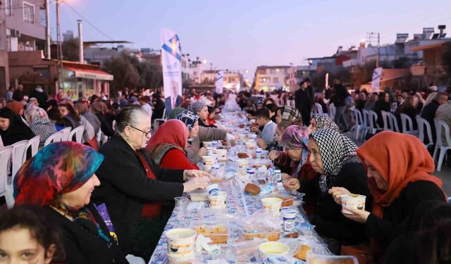 Yüreğir’de İftar Buluşması: Ramazan’ın Birlik Ruhu Yaşandı
