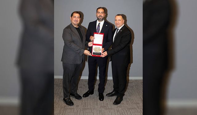 Çukurova GİAD’dan Büyük Gurur: Ömer Faruk Sakarya GİAF Başkanı Oldu!