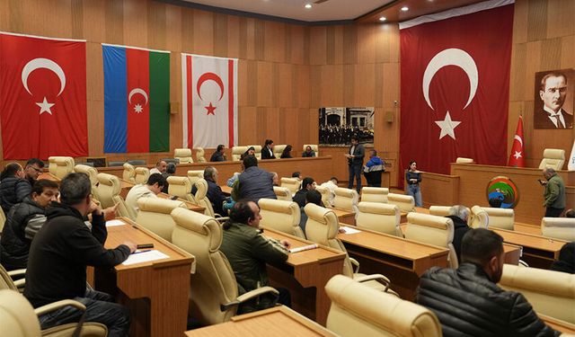 Çukurova’da İş Arayanlar İçin Büyük Fırsat: Kariyer Günleri Yoğun İlgi Gördü