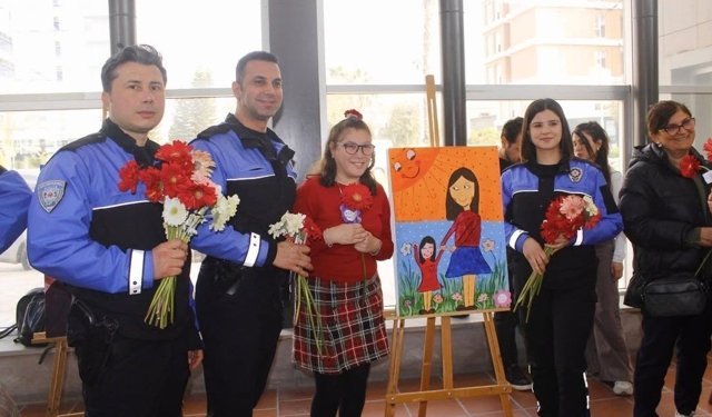 Engelli Çocuklardan Anlamlı Mesaj: Şiddete Karşı Sevgi Dolu Resimler