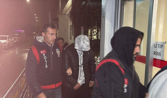 Adana’da Sigara Kavgası Kanlı Bitti: 17 Yaşındaki Genç Hayatını Kaybetti!