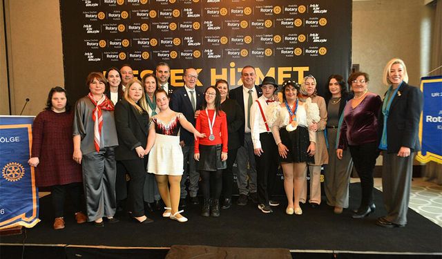 Taşköprü Rotary Kulübü Meslek Hizmet  Ödüllerini Sahiplerine Takdim Etti