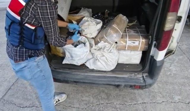 Türkiye’de Dev Operasyon! Binlerce Silah Tek Seferde Ele Geçirildi