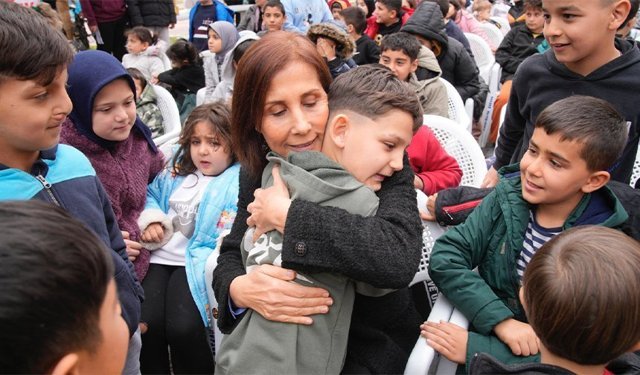 Oya Tekin’den Duygulandıran 23 Nisan Mesajı