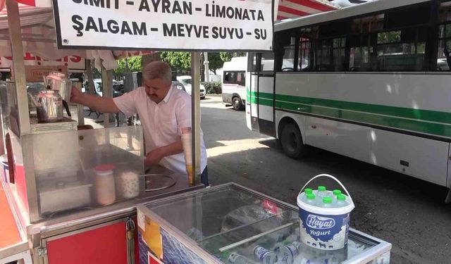 1 Mayıs’ta Tatil Yapamadılar! Adana’da İşçiler Sokakta
