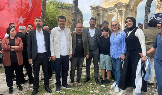 Nihal Ağca Anavarza’da Gençlerle Coştu: 19 Mayıs’ta Birlik Mesajı Verdi