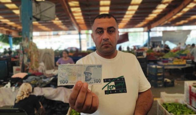 "Ömer, Özge'yi Çok Seviyor" Yazılı Paralar Adana'yı Karıştırdı