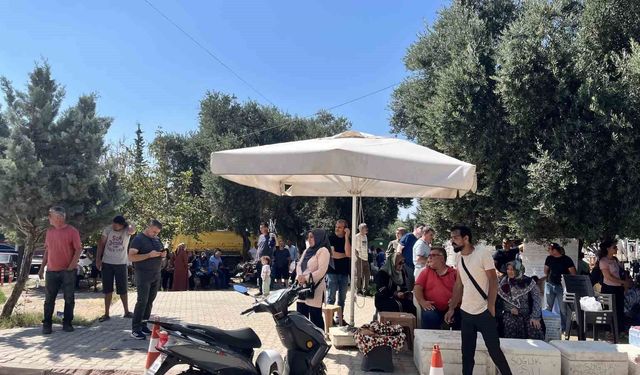 Adana’da YKS Heyecanı: Babalar Gününde Evlat Nöbeti