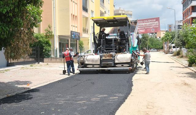 Ceyhan’da Dönüşüm Başladı! Parke Yollar Sökülüyor, Sıcak Asfalt Geliyor
