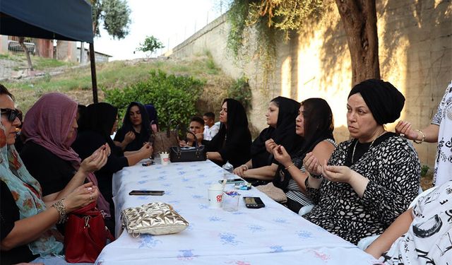 Dualar Sevil Arat İçin