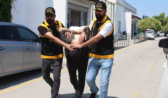Heyecanlanıp Bıçaklamış!