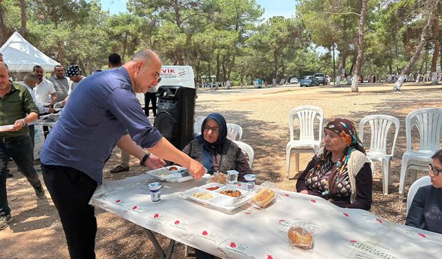 MHP Seyhan’dan Yaşlılara Unutulmaz Gün