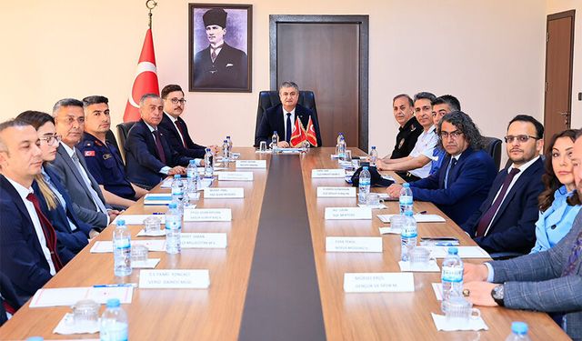 Vali Mustafa Yavuz'dan Tufanbeyli Çıkarması!