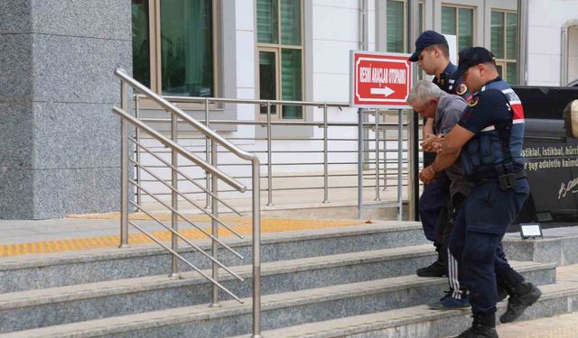 7 Yıldır Aranıyordu! Adana'da Jandarma Operasyonuyla Yakalandı