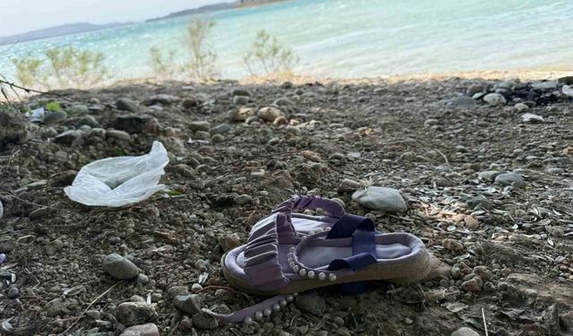 Adana'da Yürek Burkan Olay! Çocuğunun Terliğini Almak İsterken Canından Oldu