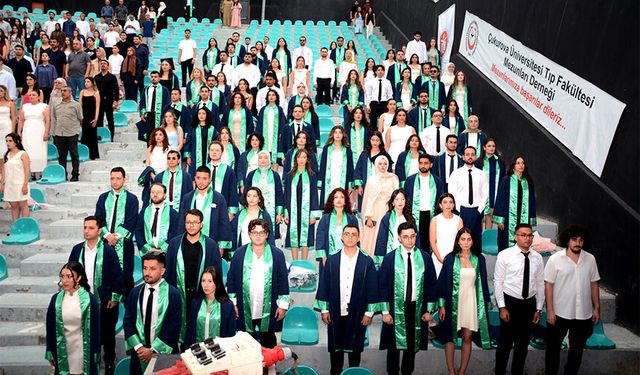 Çukurova Üniversitesi'nde Duygu Dolu Mezuniyet! 257 Doktor Yemin Etti