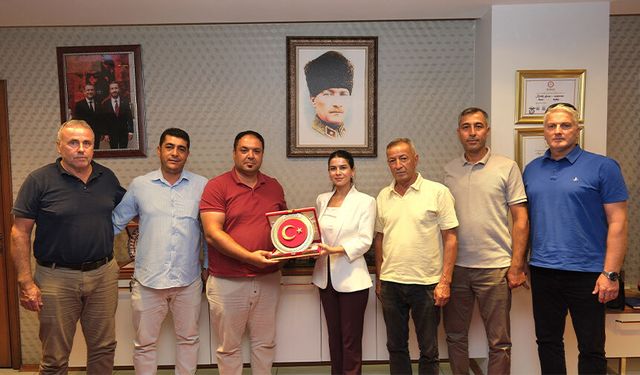 Kırsal Mahalle Muhtarlarından Başkan Vekili Sevil Aydar Yıldız'a Anlamlı Jest!