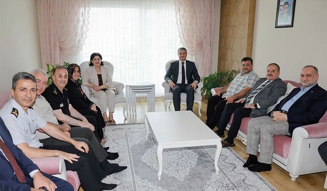 Vali Mustafa Yavuz’dan 15 Temmuz Şehitlerinin Ailelerine Anlamlı Ziyaret