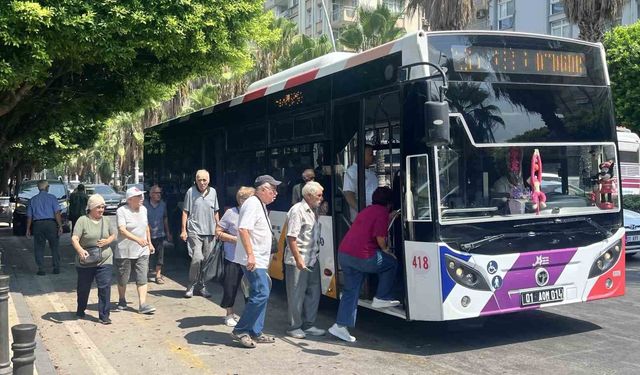 Adana’da Sıcakta Yolculuk İsyanı! Dolmuş ve Otobüslerde Klima Tepkisi