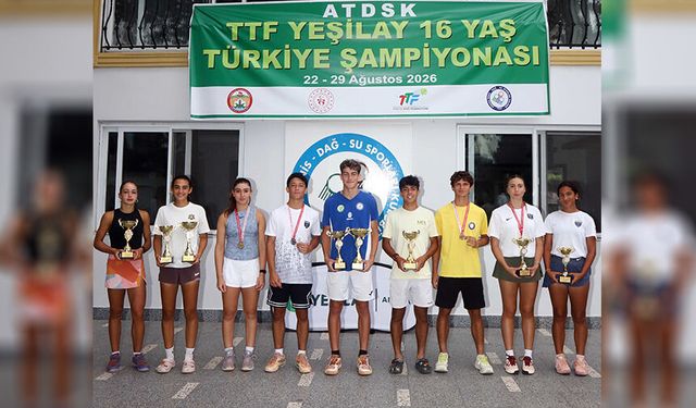 Adanalı Tenisçiden Çifte Şampiyonluk