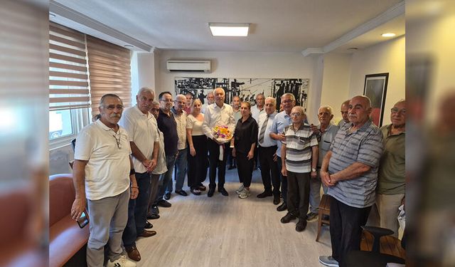 Anadolu Emekliler Derneği'nden Zeydan Karalar'a Anlamlı Ziyaret!