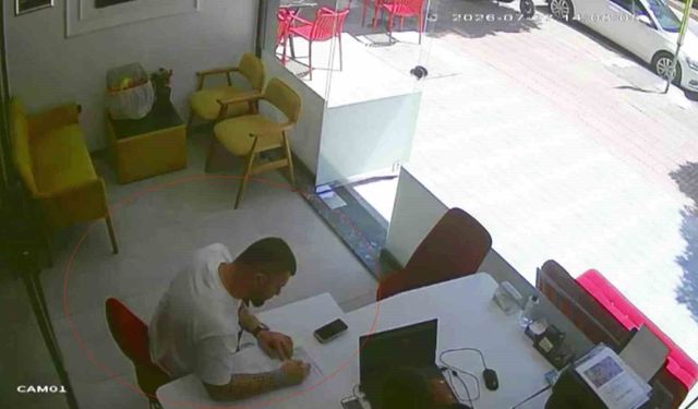 Adana'da Oto Kiralama Vurgunu! GPS'leri Söküp 8 Lüks Araçla Kayıplara Karıştı İddiası