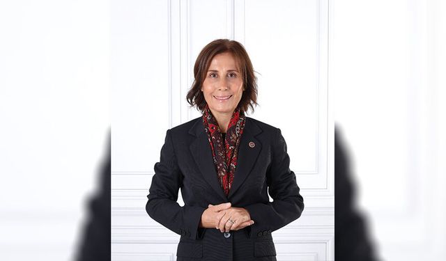 Oya Tekin’den 30 Ağustos Mesajı: “Hürriyet Bizim En Vazgeçilmez Karakterimizdir”