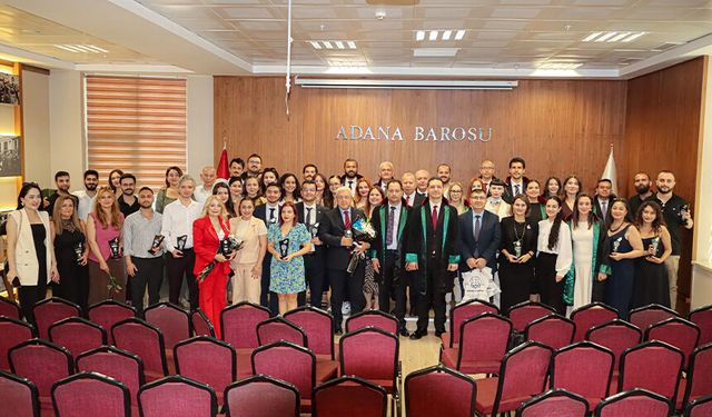 Adana Barosu’nda Emek Veren Avukatlara Anlamlı Jest!