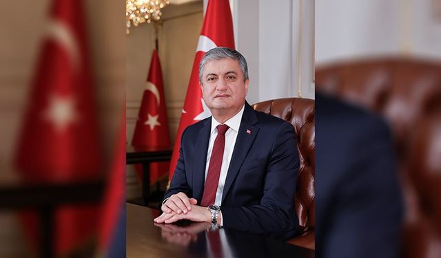 Adana Valisi Mustafa Yavuz’dan Cumhuriyet’in 103. Yılına Özel Mesaj