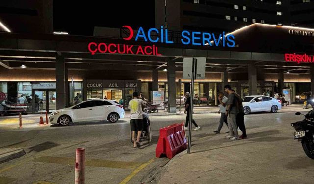 Kızının Şikâyetini Öğrendi, Hastaneyi Savaş Alanına Çevirdi!