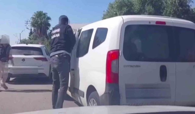 Adana’da Narkotik Polisinden Nokta Operasyon: 2 Şüpheli Tutuklandı