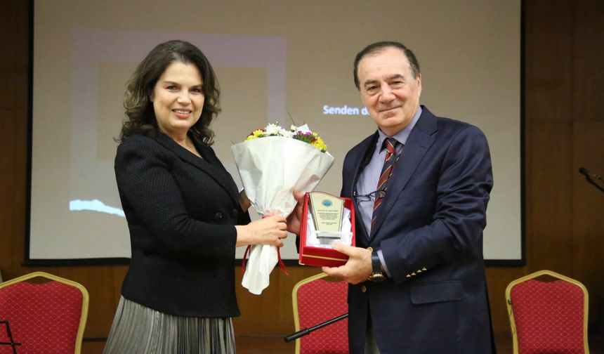 Çukurova Üniversitesinde Öğretmenler Günü Coşkusu