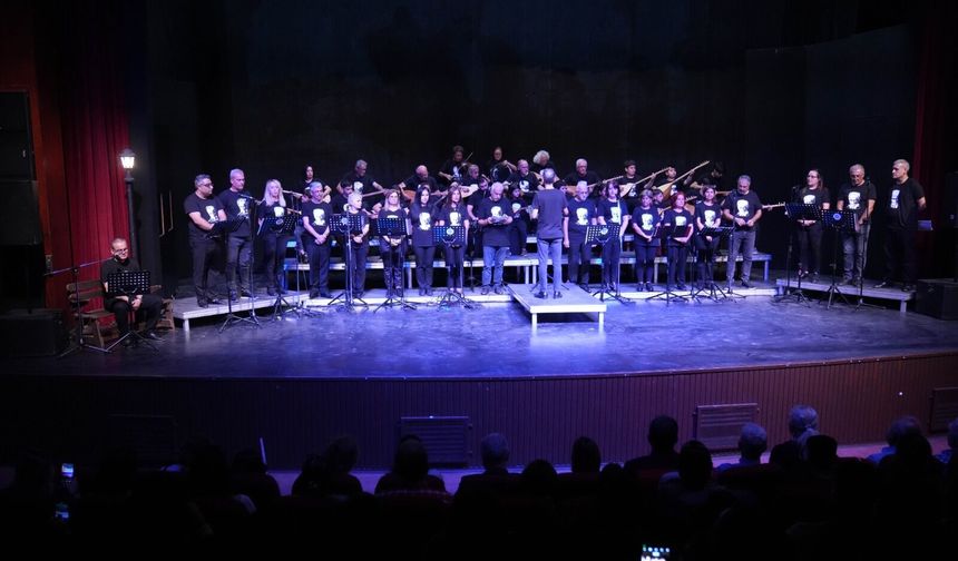 Ulu Önder Atatürk Seyhan’da Anılmaya Devam Ediliyor