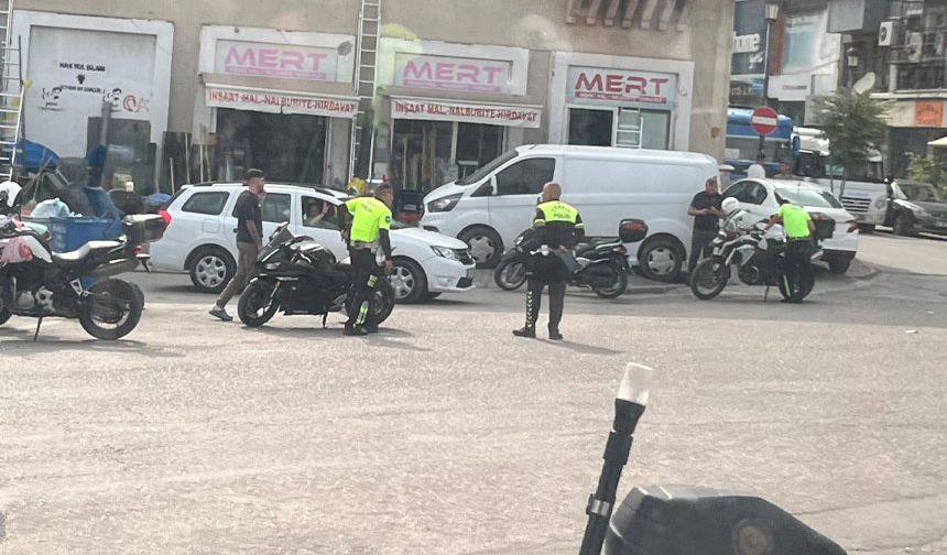 Adana'da Motosiklet Sürücülerine Sıkı Denetim