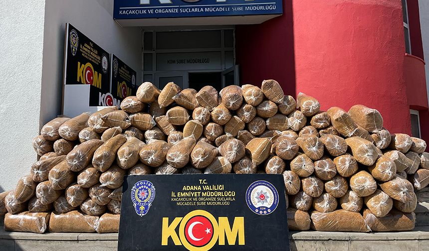 Adana'da 1 Ton Kaçak Kıyılmış Tütün Ele Geçirildi