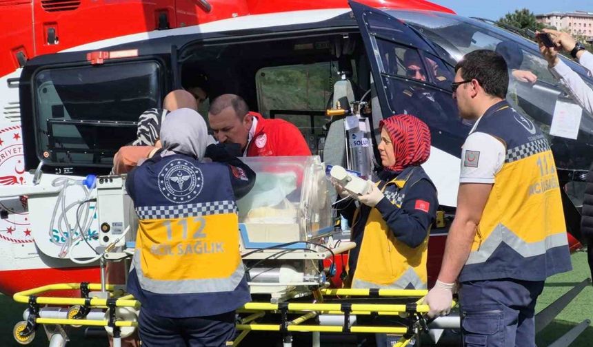 Helikopter Ambulans 4 Günlük Bebek İçin Havalandı