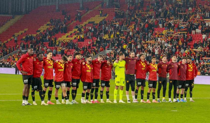 Göztepe, Adana Demirspor Deplasmanında