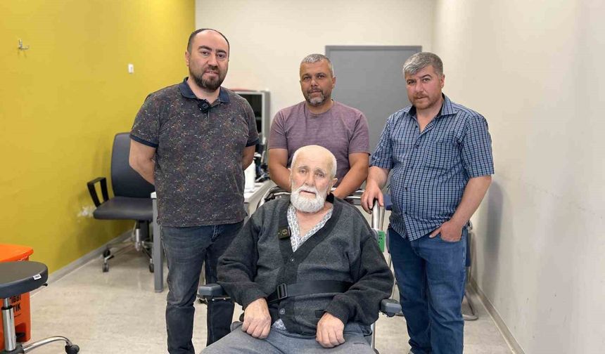 Oğlunun Kalp Masajı Hayat Kurtardı