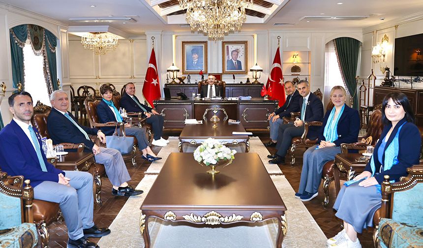 Adana Anatolia Rotary’den Valiliğe Ziyaret: Eğitimden Çevreye Yeni Projeler Gündemde