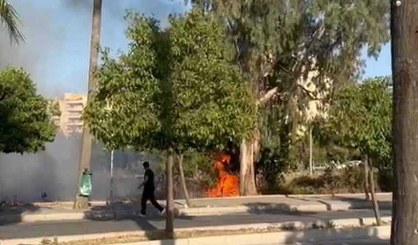 Adana'da Korkutan Yangın! Mahalle Sakinleri Endişelendi