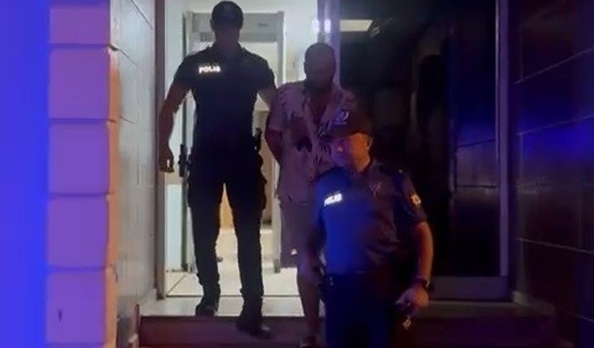 Polis Dur Dedi, Suç Dosyası Ortaya Saçıldı! 34 Yıl Ceza, Ruhsatsız Silah...