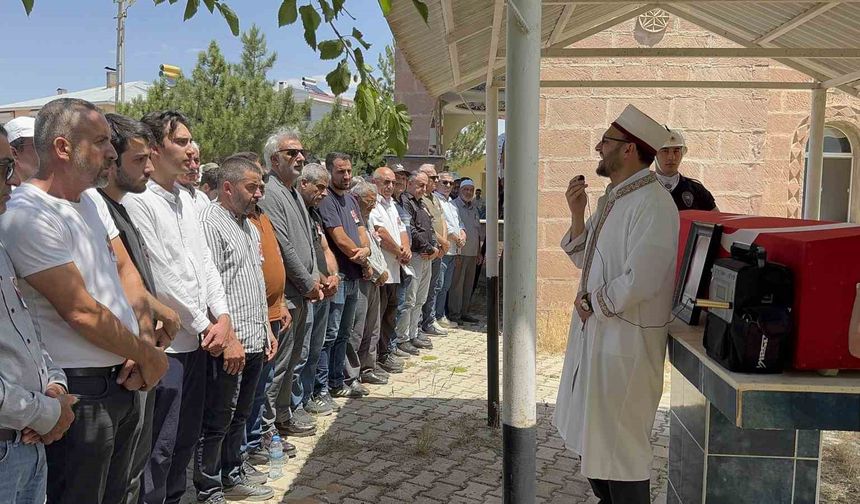 “Tufanbeyli’de Korkunç Olay: Polis Memurunu Ailesinden Bir Kurşun Vurdu!