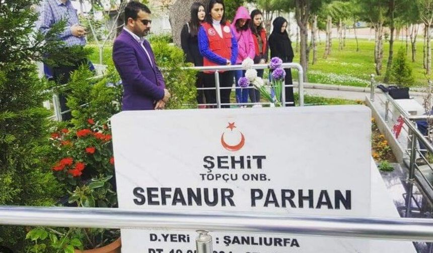 "Yeter Artık!" Şehit Kardeşinden Silah Bırakmaya Karşı Çıkanlara Sert Tepki
